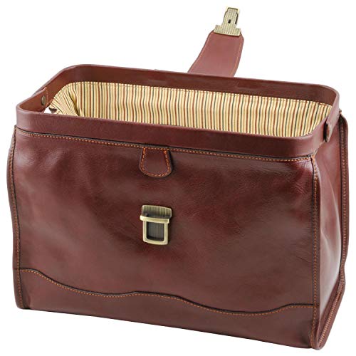Intérieur soigné et doublé de tissu pour la sacoche cuir docteur de Tusany Leather. Ses dimensions sont de 18 x 36 x 21 cm.