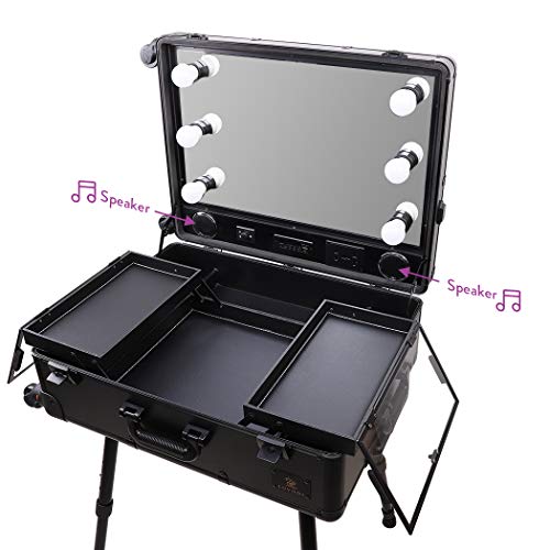 Transport facilité grâce à ses poignées solides, ses pieds et ses roues pour cette mallette table de maquillage trolley pour maquilleuse pro Ludovi pliable